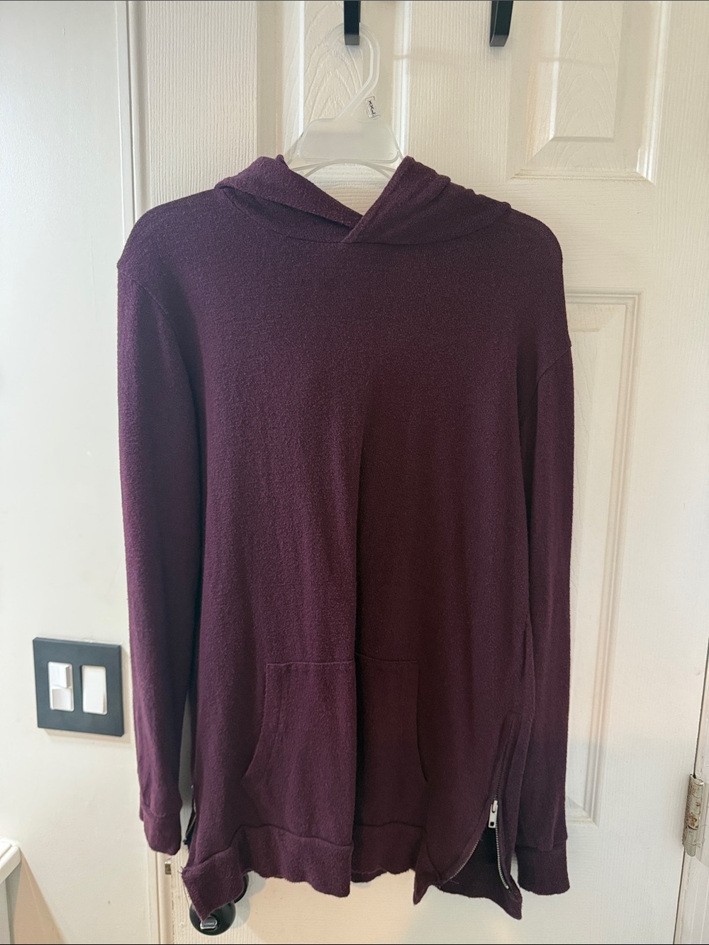 Forever 21 Men's Zip-Up Hoodie in Plum
